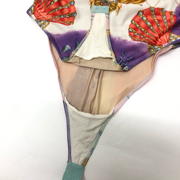 GIANNI VERSACE studded bodysuit Seashell size from S/S 1992 - Picture 4 of 16